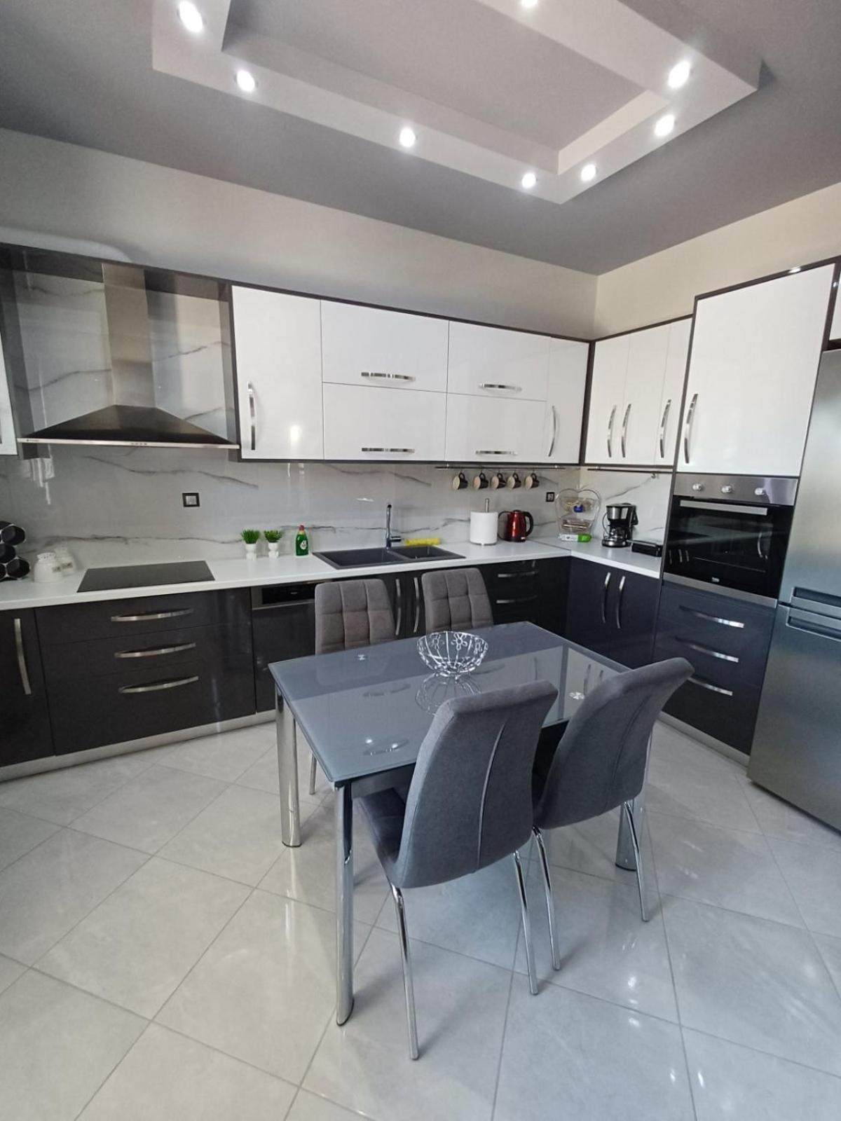 Luxury Apartment 아마린토스 외부 사진